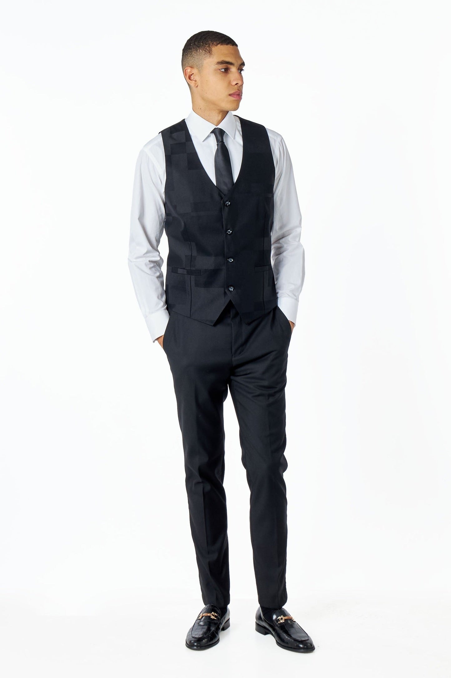 BLACK GEO PATTERN DETAILED 3 PIECE SUIT
