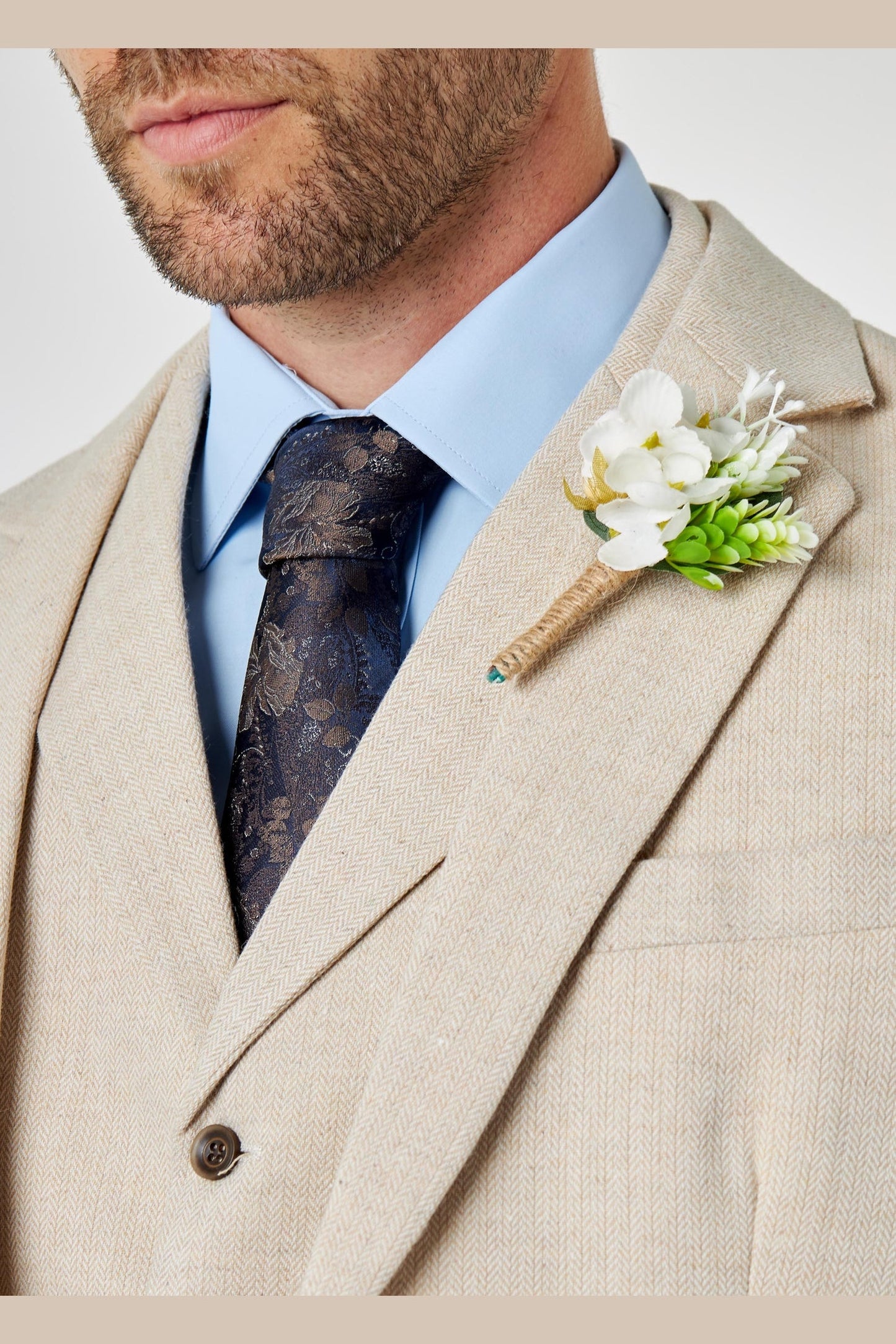CALIX - Ivory Herringbone Tailored 3 Piece Suit