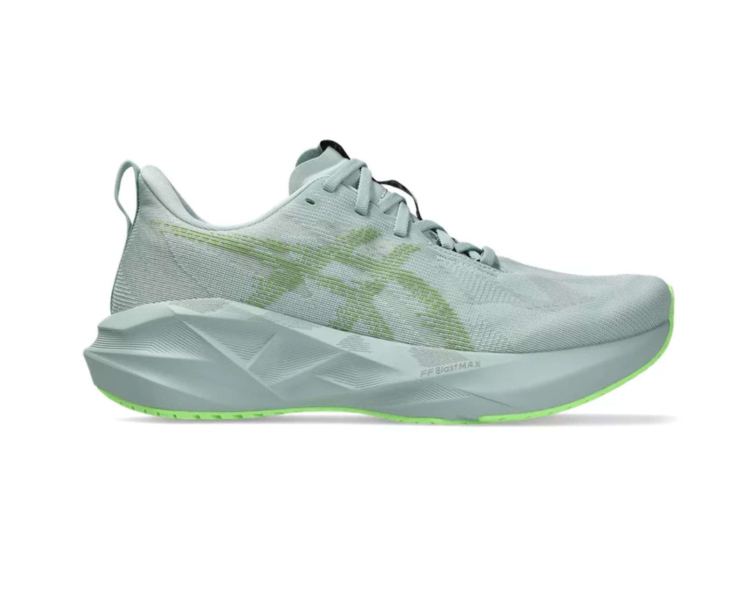 Chaussures de course pour hommes Asics Novablast 5