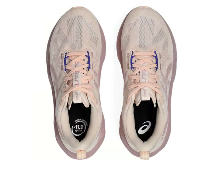 Chaussures de course pour femmes Asics Novablast 5