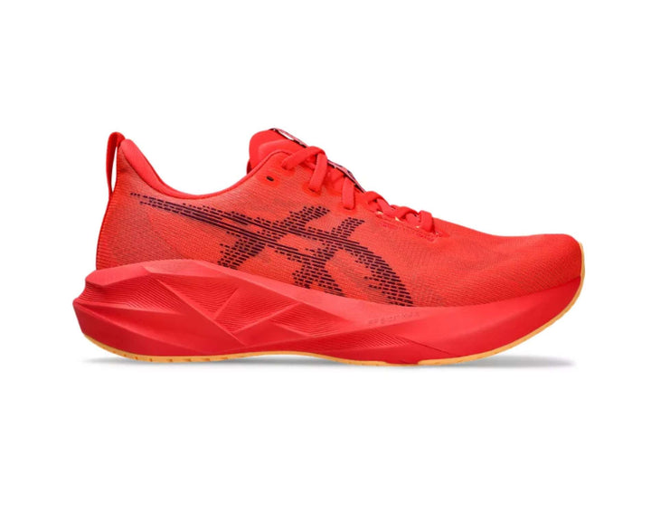 Chaussures de course pour femmes Asics Novablast 5